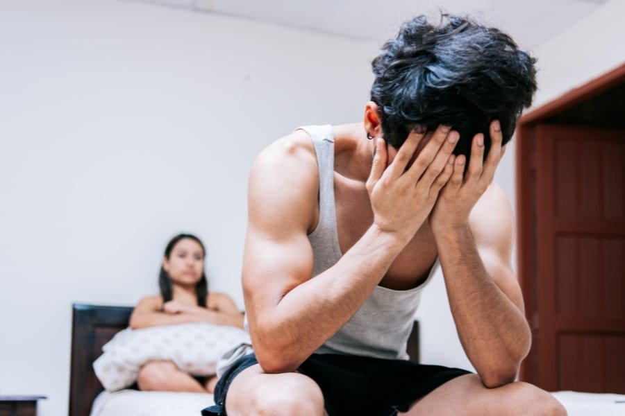 Se você perguntar a qualquer homem se ele sabe chupar uma mulher, eles vão dizer que sim. Mas se perguntarmos a uma mulher, elas vão dizer que eles não sabem.